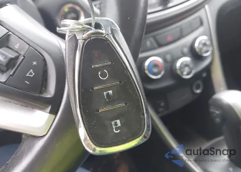 2018 Chevrolet Trax Lt z USA, uszkodzony, nr VIN 3GNCJPSB6JL381043